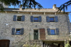 volets-battants-orlhac-menuiseries-lozere-1